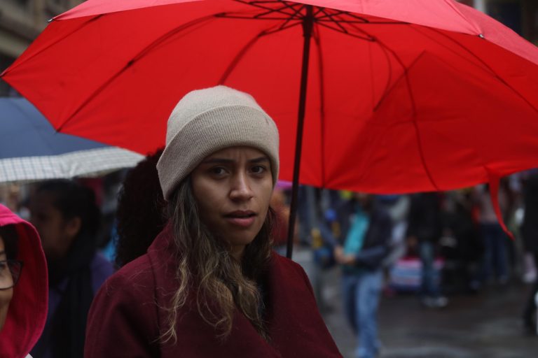 Alto-volume-de-chuvas-causa-transtornos-em-RJ-ES-e.jpg