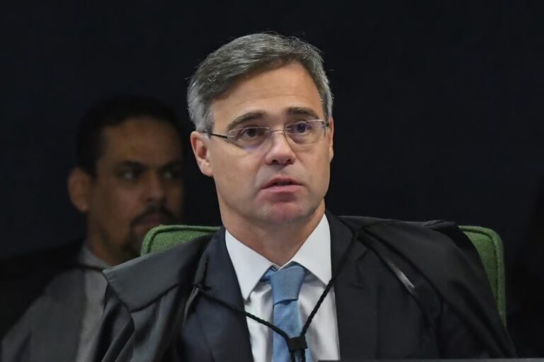 Julgamento-sobre-descriminalizacao-da-posse-de-maconha-e-suspenso-no.jpg