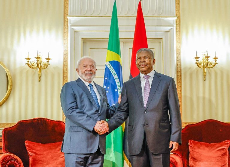 Presidente-Lula-estuda-abertura-de-consulado-brasileiro-em-Luanda-Angola.jpg