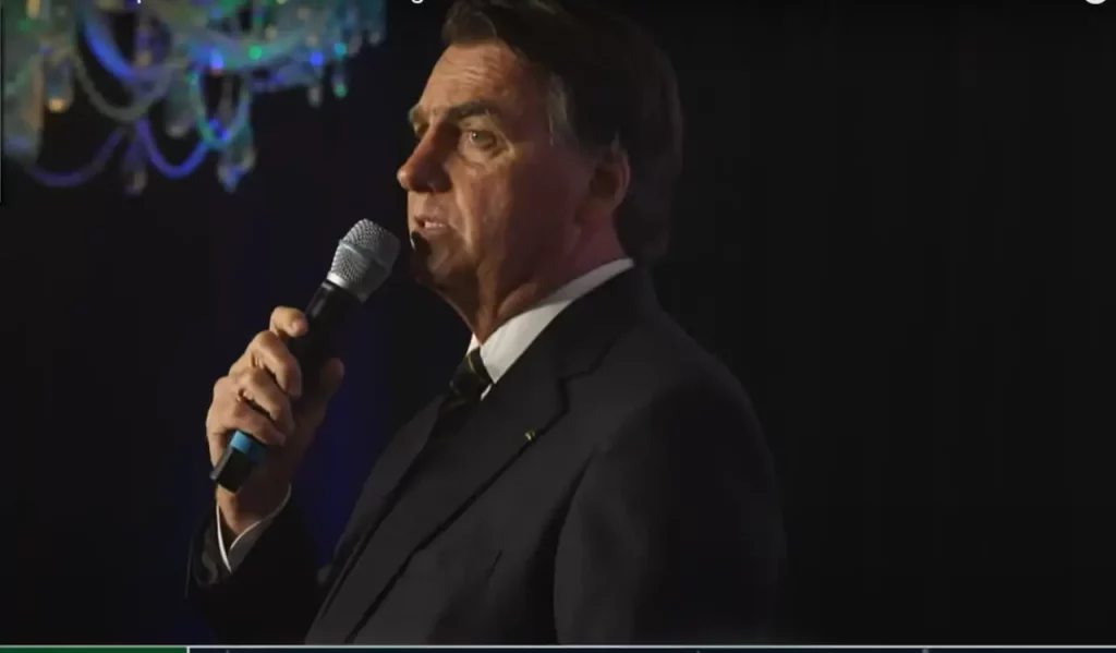 Bolsonaro demonstra consternação por vítimas de ciclone devastador no Rio Grande do Sul