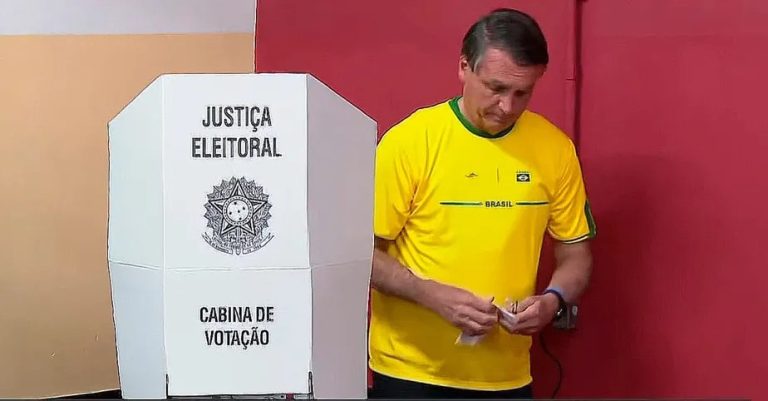 Inelegibilidade-de-Bolsonaro-ate-2030-permanece-inalterada-na-minirreforma-eleitoral.jpg