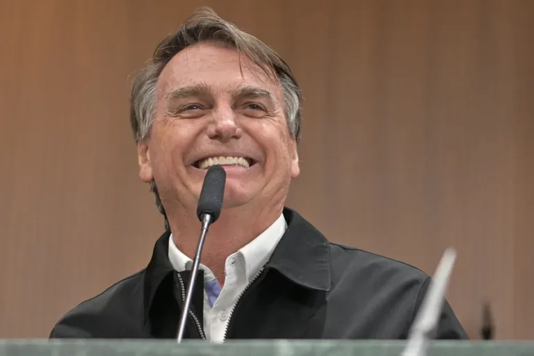 Investigacoes-sobre-Bolsonaro-e-seu-impacto-eleitoral-mantidas-em-segredo.webp.webp