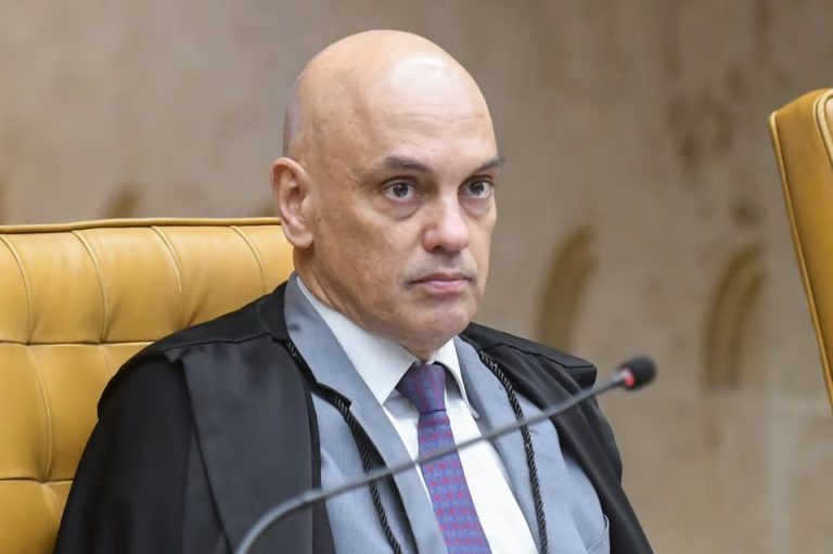 Moraes-sugere-condenacao-de-14-anos-e-multa-milionaria-ao.jpg