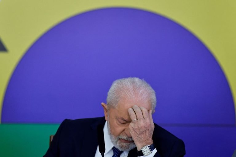 Presidente-Lula-confirma-terceira-cirurgia-no-quadril-para-tratar-dor.jpg