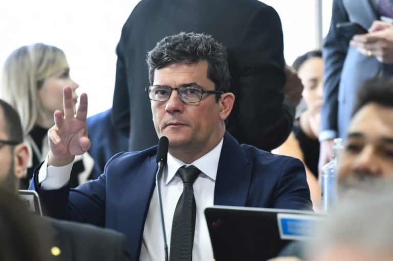 STF-determina-que-AGU-investigue-Moro-e-equipe-da-Lava.jpg