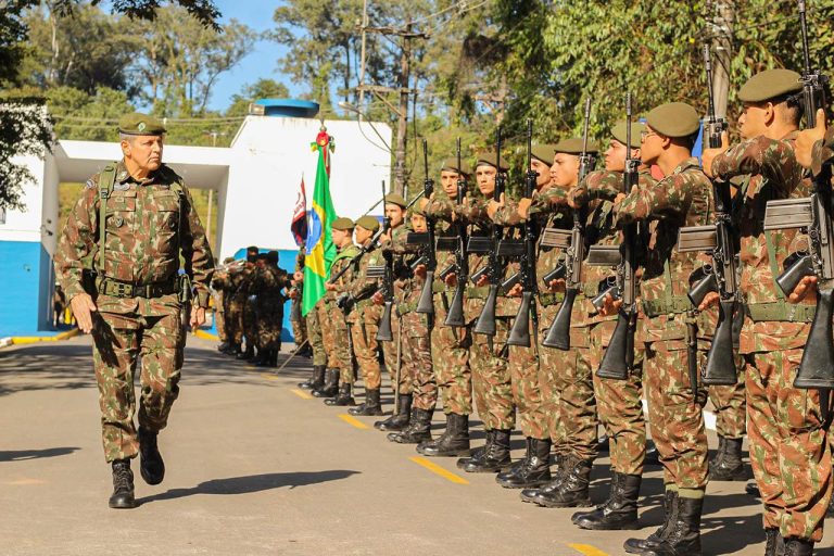 Exército brasileiro registra maior furto de armas em 14 anos