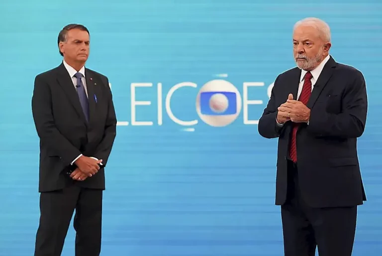 Lula e Bolsonaro na mira do TSE