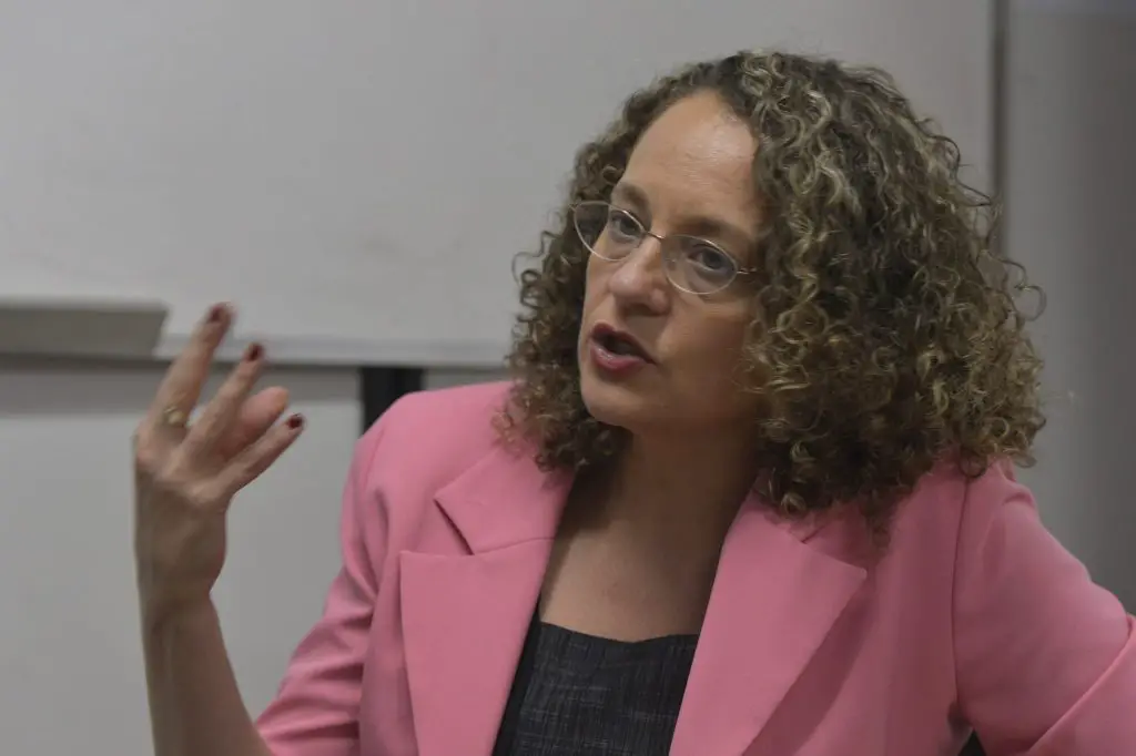 Deputada Luciana Genro é denunciada por apologia ao terrorismo