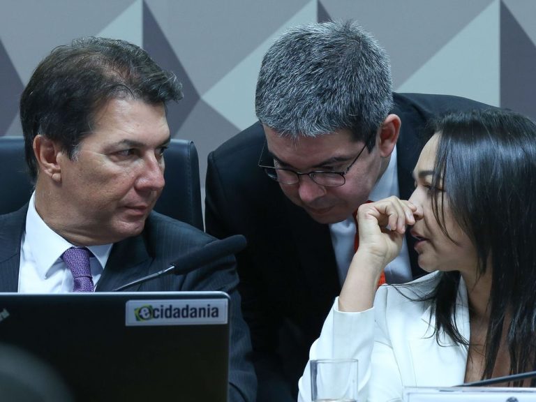 Relatório da CPMI do 8 de janeiro será analisado pelo