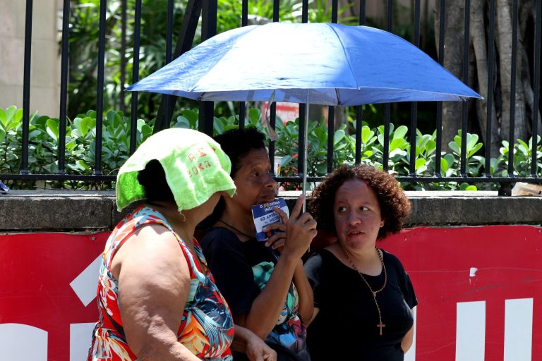 Rio de Janeiro pode atingir 42ºC neste sábado