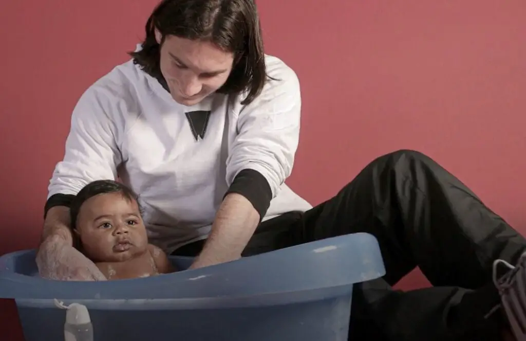 Foto de Messi com Lamine Yamal aos Cinco Meses Viraliza nas Redes Sociais - Divulgação/Sport