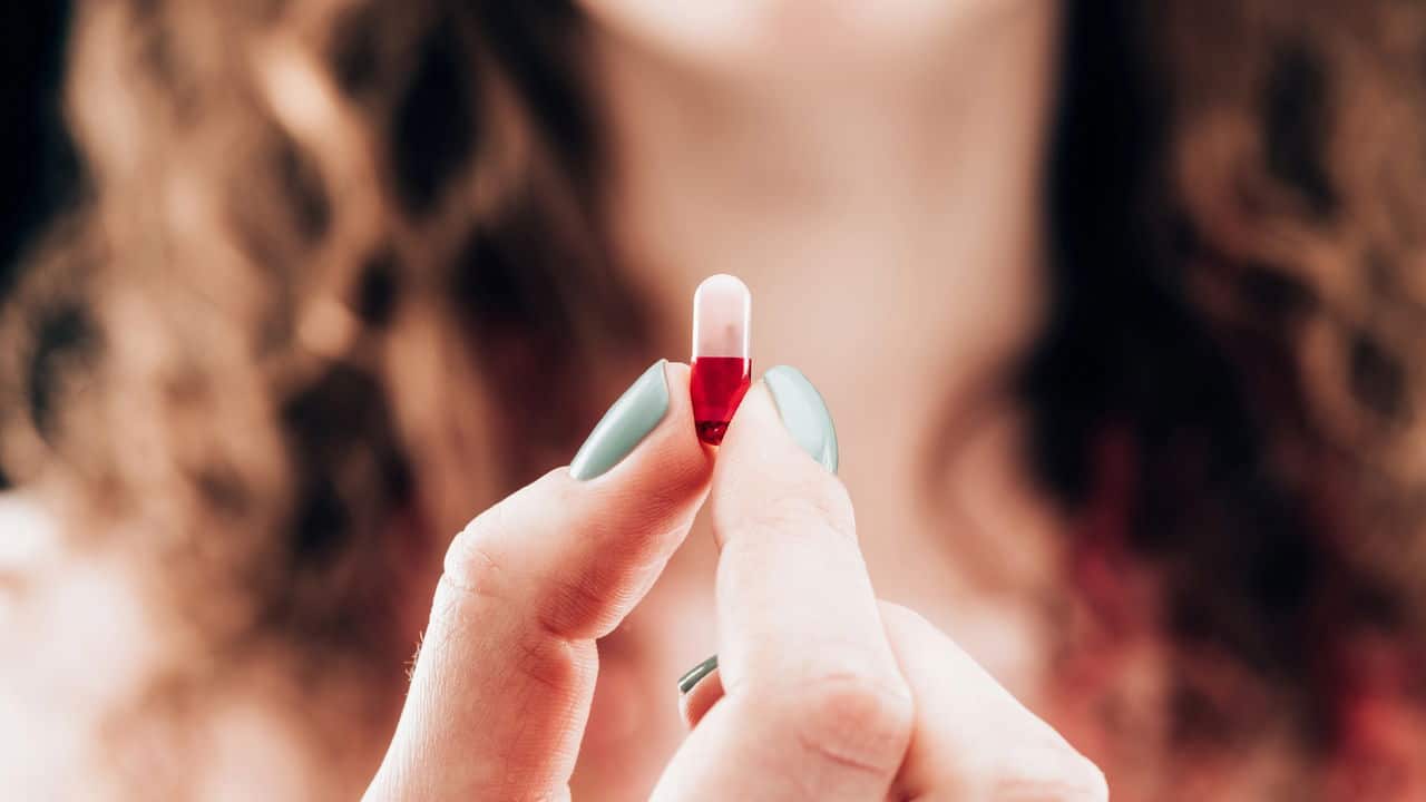 Estudo japonês revela potencial da vitamina K no combate a doenças neurodegenerativas