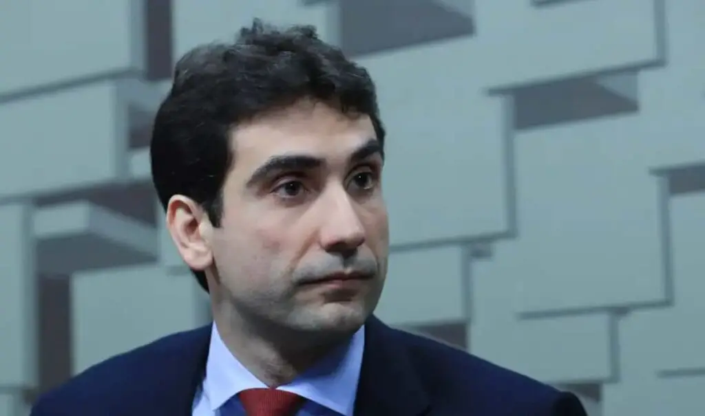 Galípolo defende PEC sobre autonomia financeira do Banco Central em comissão no Senado