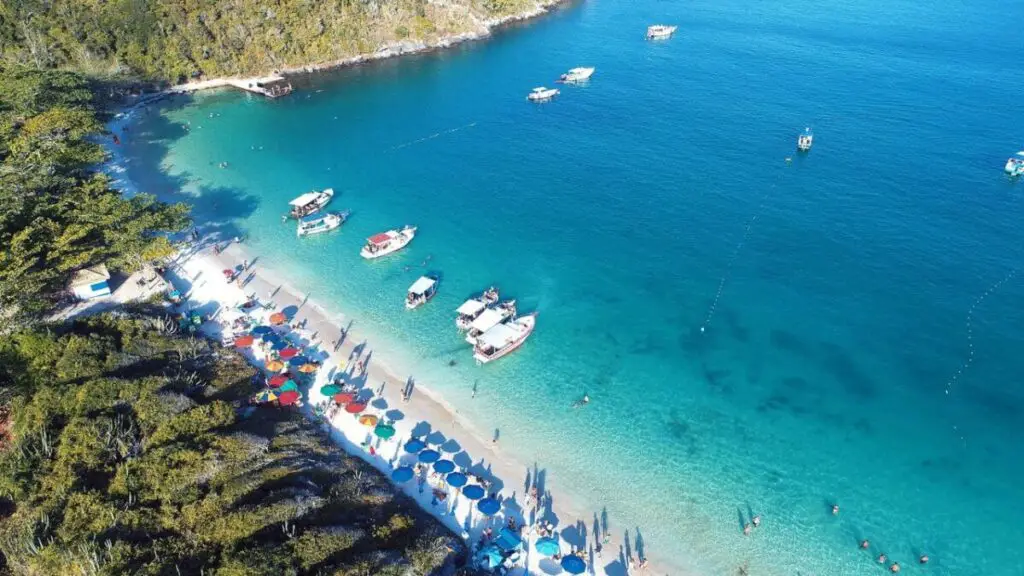 Arraial do Cabo: Conheça o ‘Caribe Brasileiro’ e seus atrativos na Região dos Lagos